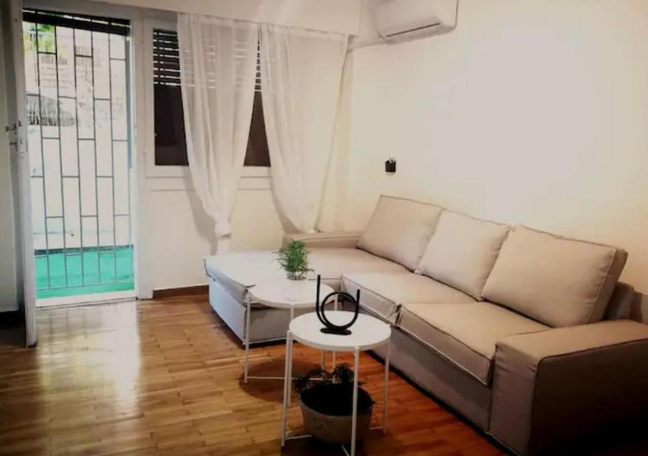 Apartment With Private Patio Atena Exterior foto